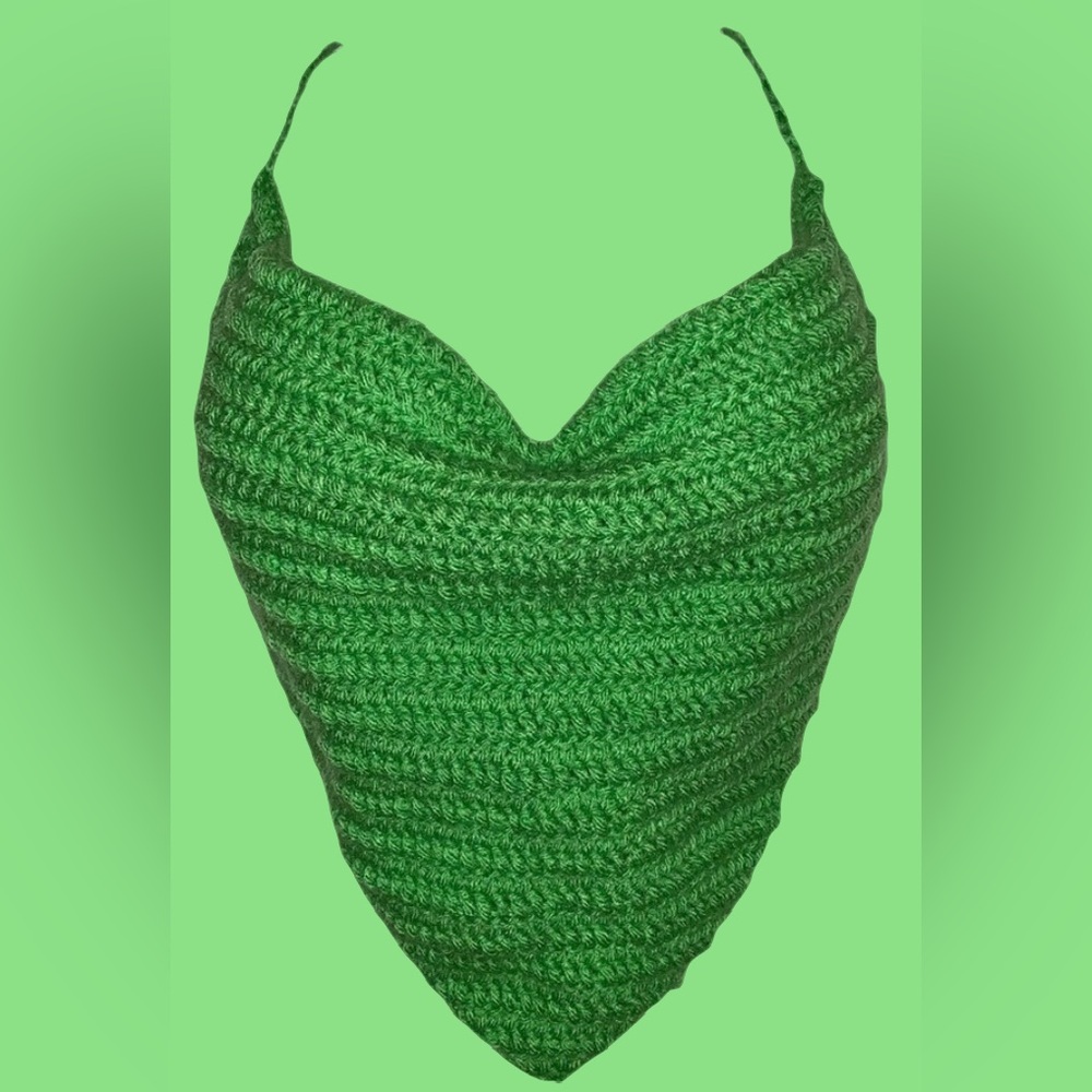Green hand-made crochet handkerchief diamond top, made with acrylic